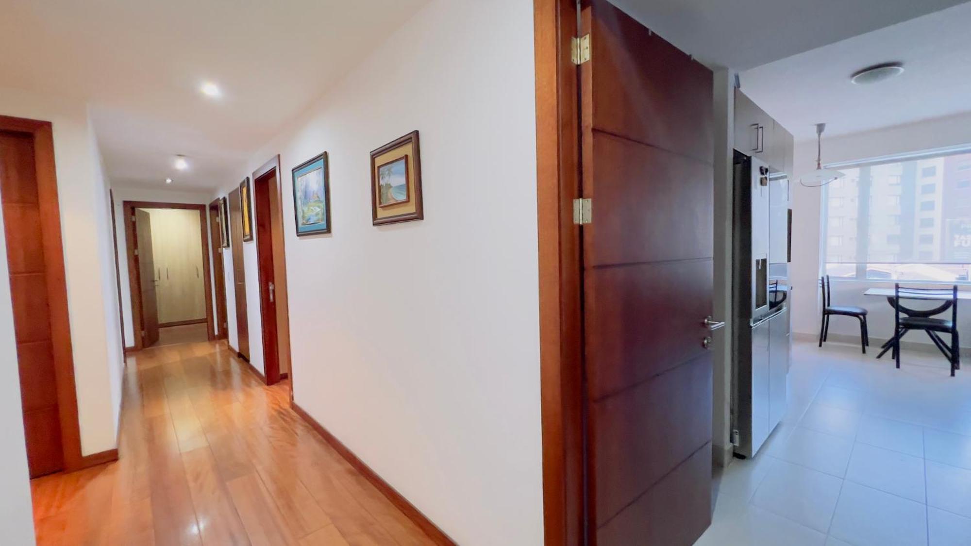 Departamento De Lujo 3 Dormitorios, 5 Camas, 1 Sofa Cama, 11 Personas, Con Terraza Abierta, Wiffi Y Parking Free